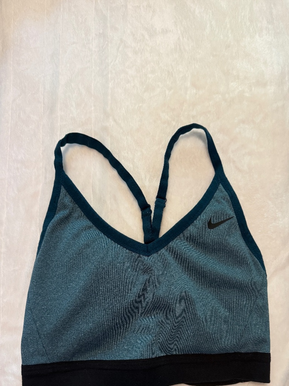 Nike Indy light support bra